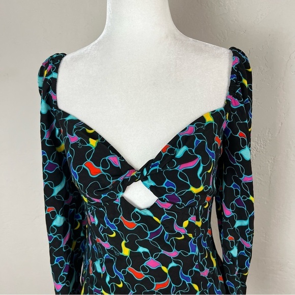 Staud Josephine Black Printed Multicolor Crepe Long Sleeve Sweetheart Top Size 6 - Picture 3 of 13
